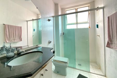 Apartamento à venda com 100m², 3 quartos e 1 vagaBanheiro