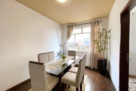 Apartamento à venda com 100m², 3 quartos e 1 vagaSala de Jantar