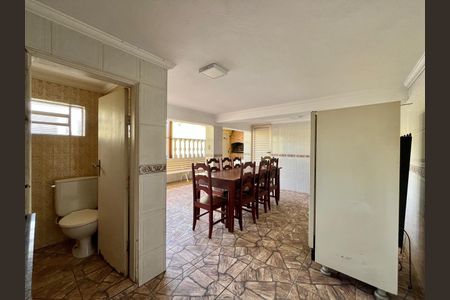 Casa para alugar com 232m², 3 quartos e 5 vagasÁrea externa