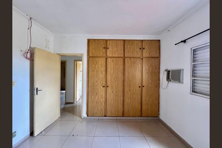 Casa para alugar com 232m², 3 quartos e 5 vagasSuíte