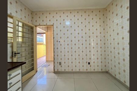 Casa para alugar com 232m², 3 quartos e 5 vagasCozinha