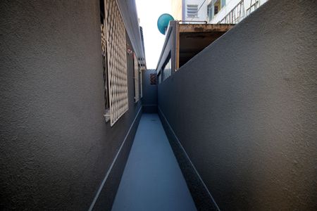 Casa para alugar com 115m², 3 quartos e 2 vagasCorredor lateral