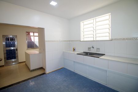 Casa para alugar com 115m², 3 quartos e 2 vagasCozinha