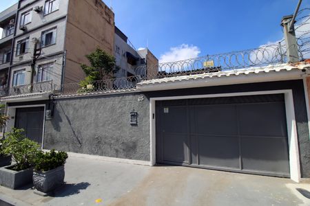 Casa para alugar com 115m², 3 quartos e 2 vagasFachada da casa