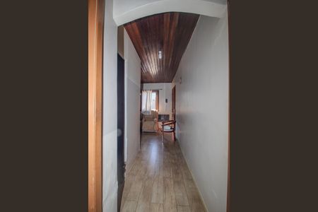 Casa à venda com 90m², 3 quartos e sem vaga Casa à venda com 90m², 3 quartos e sem vagaCorredor