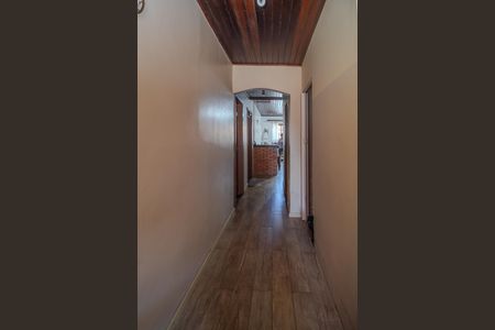 Casa à venda com 90m², 3 quartos e sem vaga Casa à venda com 90m², 3 quartos e sem vagaCorredor