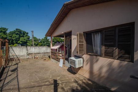 Casa à venda com 90m², 3 quartos e sem vaga Casa à venda com 90m², 3 quartos e sem vagaFachada