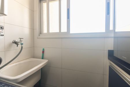 Apartamento à venda com 61m², 2 quartos e 1 vagaÁrea de Serviço 