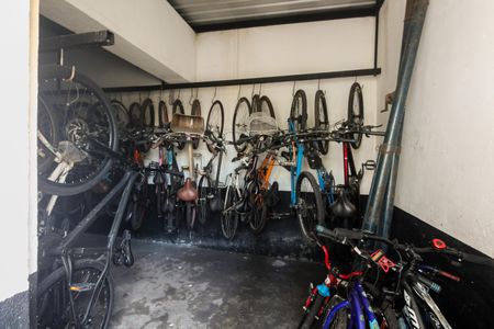 Apartamento à venda com 61m², 2 quartos e 1 vagaÁrea Comum - Bicicletário 