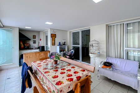Apartamento à venda com 122m², 3 quartos e 3 vagasVaranda da Sala