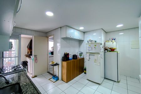 Apartamento à venda com 122m², 3 quartos e 3 vagasCozinha