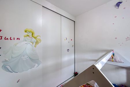 Apartamento à venda com 122m², 3 quartos e 3 vagasQuarto 2