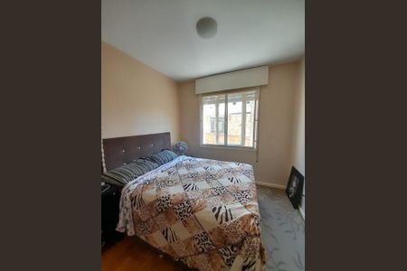 Quarto  de apartamento para alugar com 1 quarto, 40m² em Vila Ipiranga, Porto Alegre