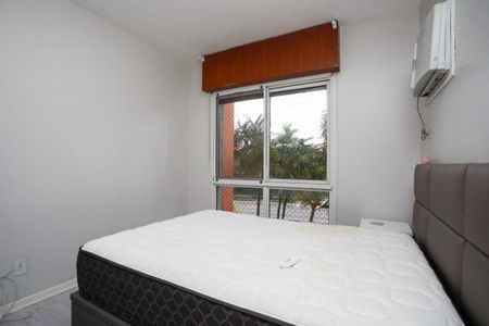 Quarto 3 de apartamento para alugar com 3 quartos, 100m² em Passo d’Areia, Porto Alegre