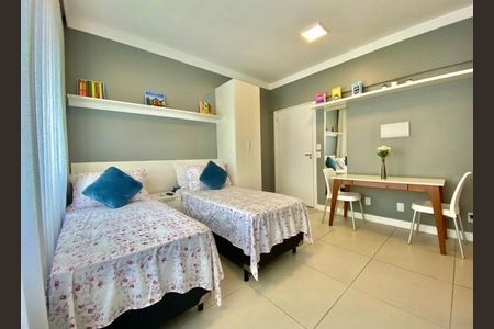 Quarto 2 de apartamento para alugar com 3 quartos, 100m² em Passo d’Areia, Porto Alegre