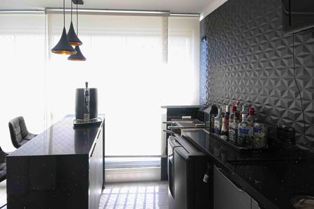 Apartamento à venda com 62m², 2 quartos e 1 vagaVaranda