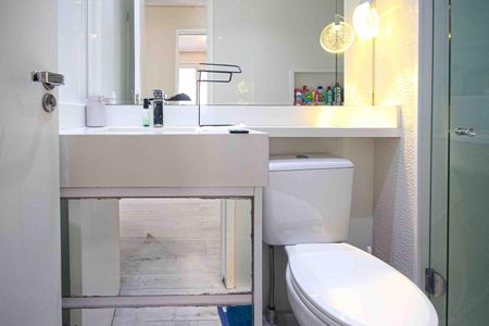 Apartamento à venda com 62m², 2 quartos e 1 vagaBanheiro da social