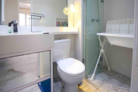 Apartamento à venda com 62m², 2 quartos e 1 vagaBanheiro da social