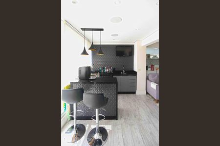 Apartamento à venda com 62m², 2 quartos e 1 vagaVaranda