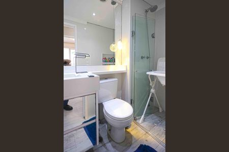 Apartamento à venda com 62m², 2 quartos e 1 vagaBanheiro da social