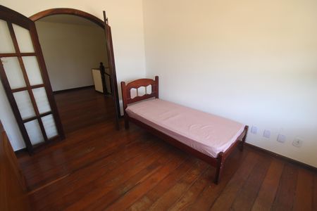 Casa à venda com 360m², 4 quartos e 2 vagasQuarto 1