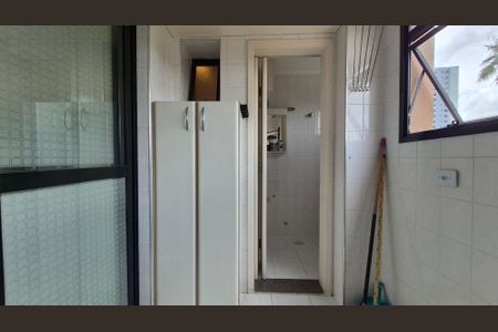 Apartamento à venda com 85m², 3 quartos e 2 vagas Apartamento à venda com 85m², 3 quartos e 2 vagasLavanderia