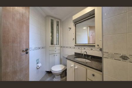 Apartamento à venda com 85m², 3 quartos e 2 vagas Apartamento à venda com 85m², 3 quartos e 2 vagasBanheiro da suíte