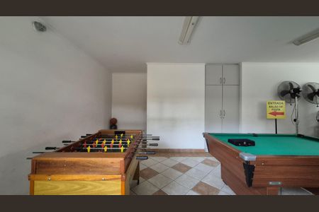 Apartamento à venda com 85m², 3 quartos e 2 vagas Apartamento à venda com 85m², 3 quartos e 2 vagasSalão de jogos