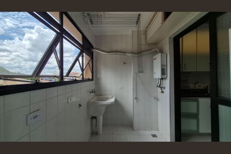 Apartamento à venda com 85m², 3 quartos e 2 vagas Apartamento à venda com 85m², 3 quartos e 2 vagasLavanderia