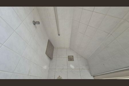 Apartamento à venda com 85m², 3 quartos e 2 vagas Apartamento à venda com 85m², 3 quartos e 2 vagasBanheiro
