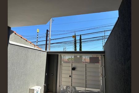Casa à venda com 3 quartos, 133m² em Vila Domitila, São Paulo