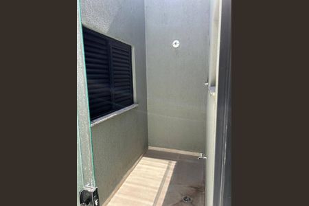 Casa à venda com 3 quartos, 133m² em Vila Domitila, São Paulo