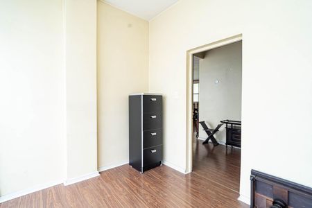 Apartamento à venda com 192m², 4 quartos e sem vagaSala