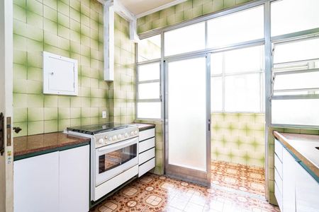 Apartamento à venda com 192m², 4 quartos e sem vagaCozinha