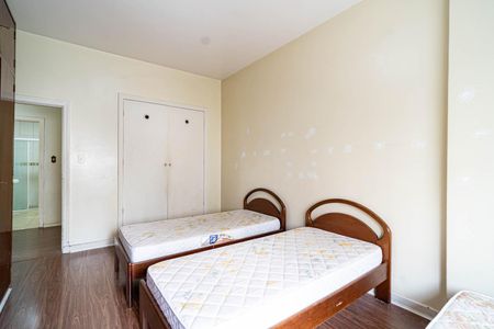 Apartamento à venda com 192m², 4 quartos e sem vagaQuarto 1