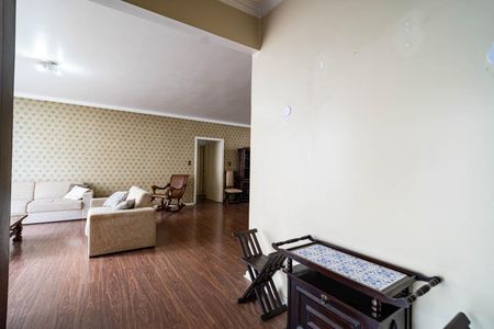Apartamento à venda com 192m², 4 quartos e sem vagaSala