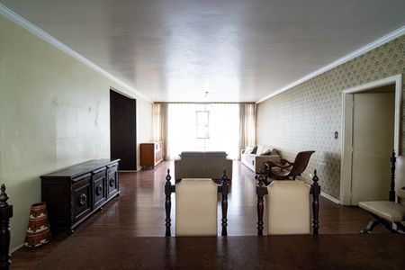 Apartamento à venda com 192m², 4 quartos e sem vagaSala