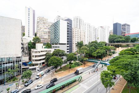 Apartamento à venda com 192m², 4 quartos e sem vagaVista