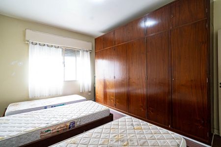 Apartamento à venda com 192m², 4 quartos e sem vagaQuarto 1
