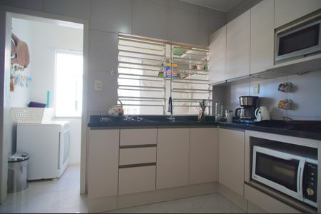 Apartamento para alugar com 67m², 2 quartos e sem vagaCozinha