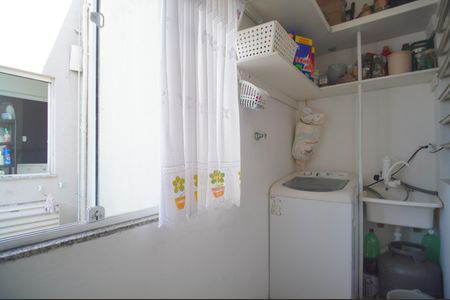 Apartamento para alugar com 67m², 2 quartos e sem vagaÁrea de Serviço