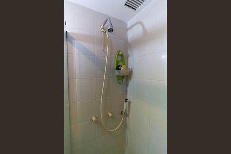 Apartamento para alugar com 87m², 2 quartos e 1 vaga Apartamento para alugar com 87m², 2 quartos e 1 vagaBanheiro da Suíte