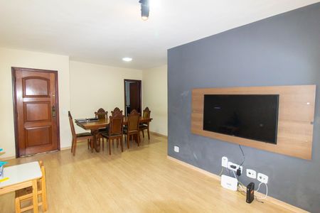 Apartamento para alugar com 87m², 2 quartos e 1 vaga Apartamento para alugar com 87m², 2 quartos e 1 vagaSala