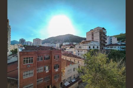 Vista da Sala de apartamento à venda com 2 quartos, 62m² em Tijuca, Rio de Janeiro