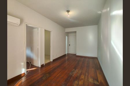 Sala de apartamento à venda com 2 quartos, 62m² em Tijuca, Rio de Janeiro