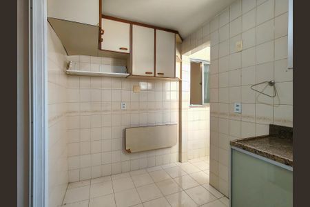 Apartamento à venda com 62m², 2 quartos e 1 vagaCozinha