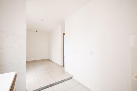 Apartamento para alugar com 45m², 2 quartos e 1 vaga Apartamento para alugar com 45m², 2 quartos e 1 vagaCozinha e Área de Serviço