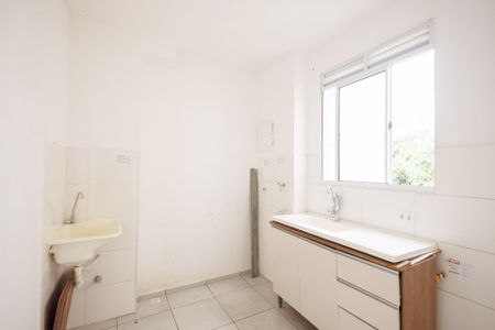 Apartamento para alugar com 45m², 2 quartos e 1 vaga Apartamento para alugar com 45m², 2 quartos e 1 vagaCozinha e Área de Serviço