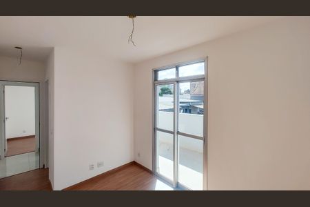 Apartamento à venda com 90m², 2 quartos e 1 vagaQuarto 2