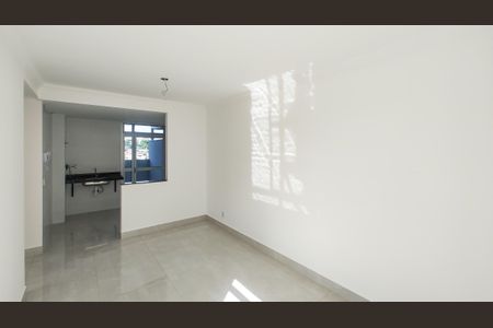 Sala de apartamento à venda com 2 quartos, 90m² em Santa Rosa, Belo Horizonte
